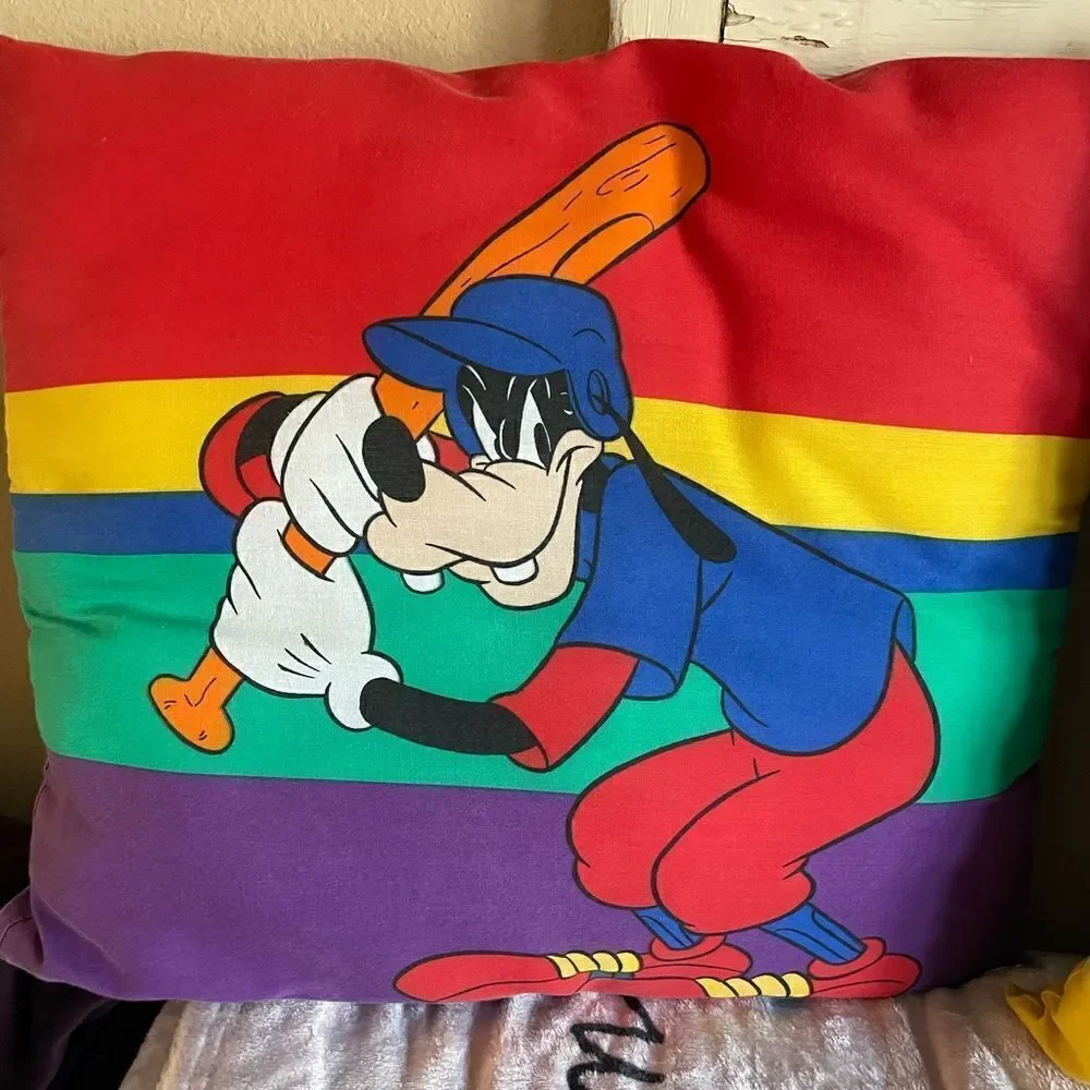 Disney Vintage Goofy Mickey Sports Themed Pillows 18x18!